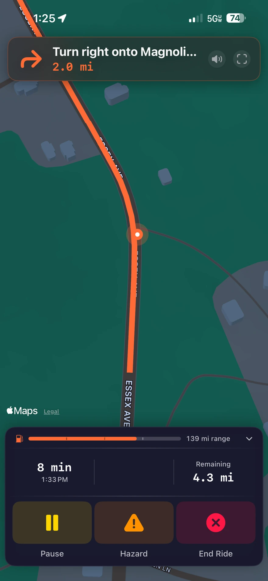 GripRoute navigating a ride: a right turn coming up in 2 miles on a dark map, with the GripBar showing 139 miles of fuel range, 4.3 miles remaining, and Pause, Hazard, and End Ride controls.